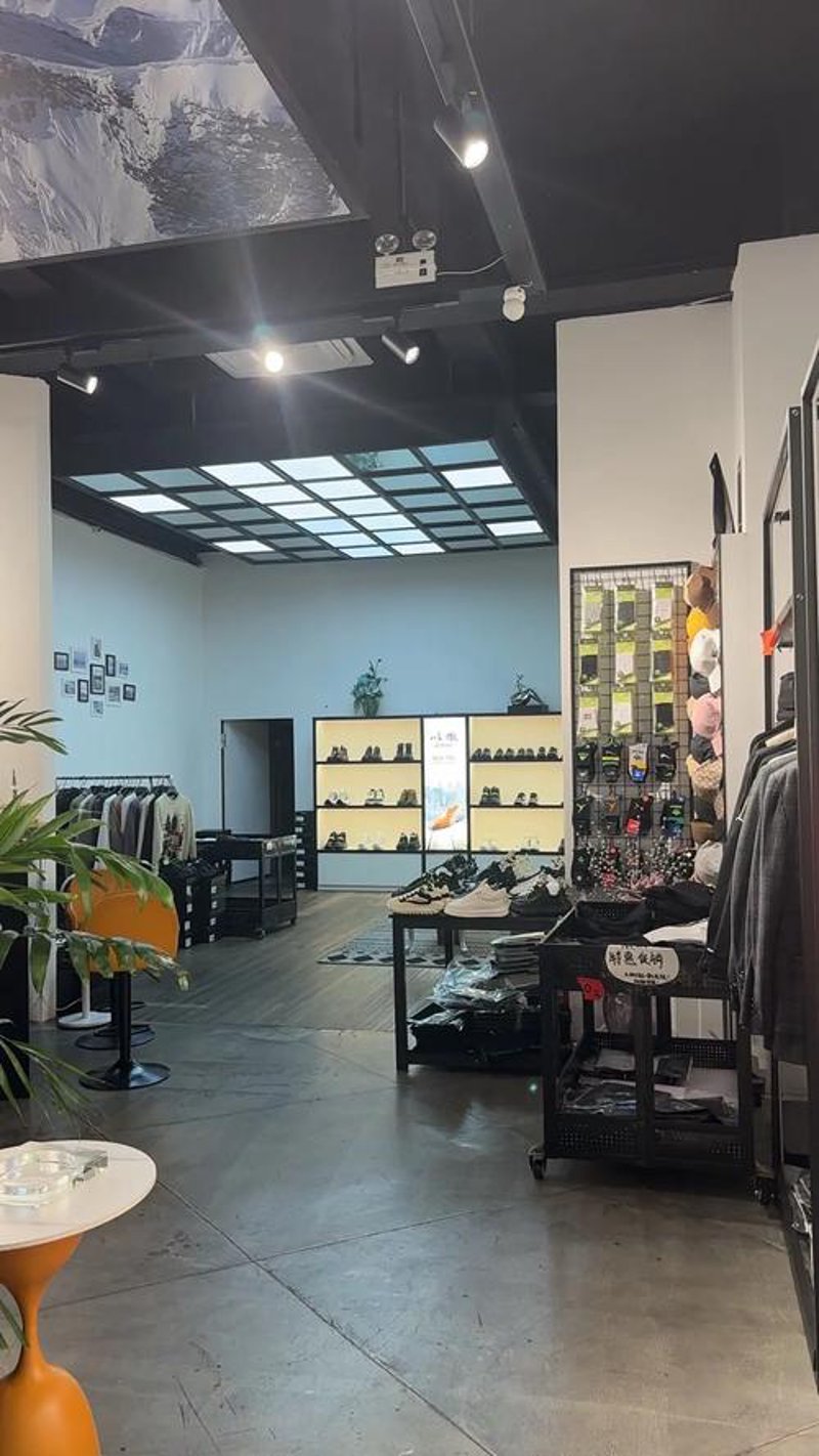 服装零售业的日常与挑战